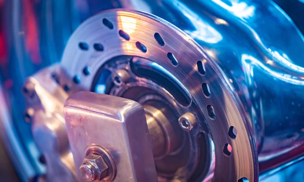 CLOSE UP OF A BRAKE ROTOR